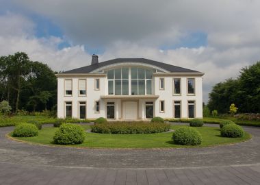 1.9 Klassisch eleganter Villengarten in Dortmund