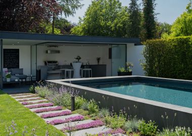 1.1 Ein Garten zum Feiern und Schwimmen - Poolparty in Bocholt
