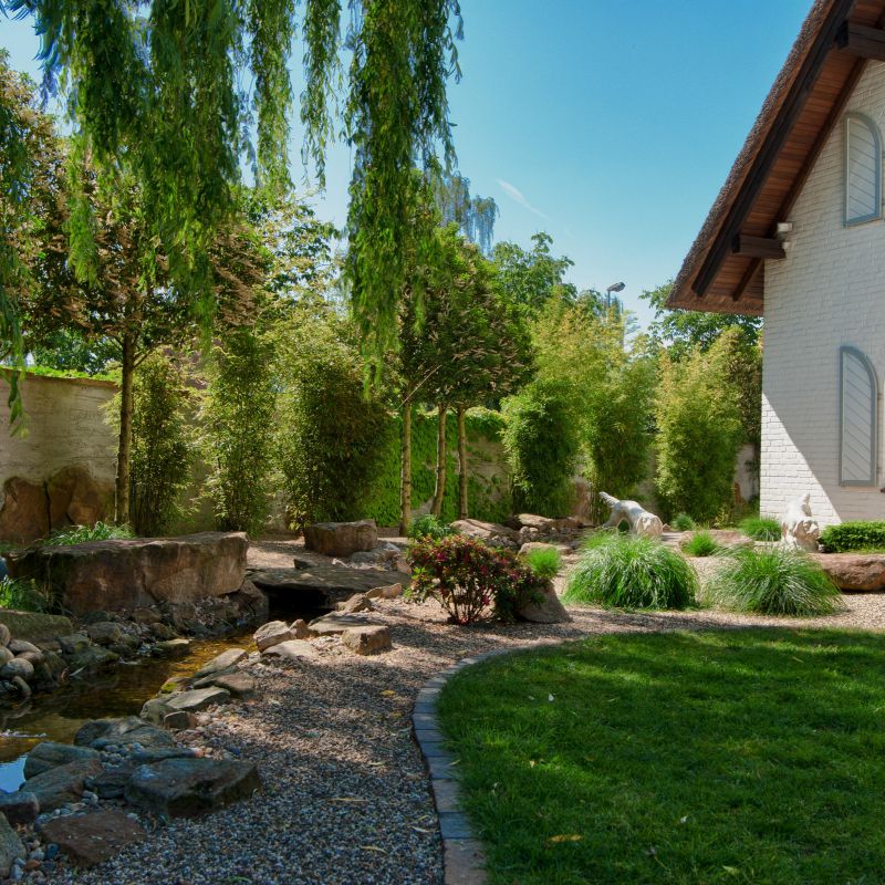 2.9 Ausstrahlung der Elemente - Naturgarten mit Glanzrolle für Stein und Wasser