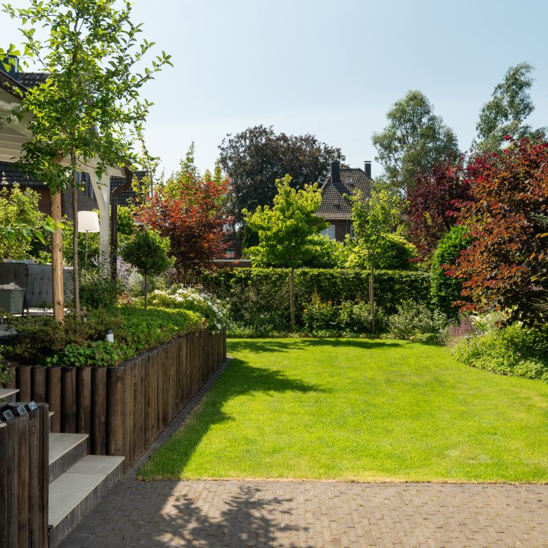 9.4 Garten voller Leben - üppige Bepflanzung trifft auf stilvolle Gestaltung in Bocholt