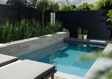 6.1 Moderner Luxusgarten mit Pool in Bocholt