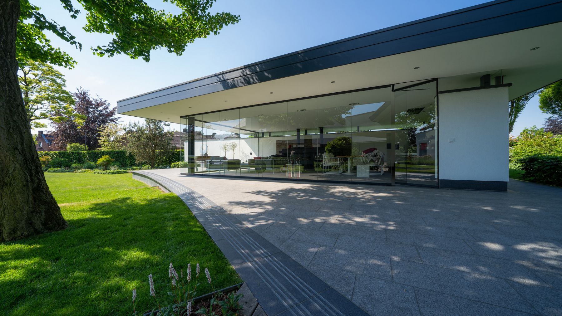 1.8 Eleganter Garten mit Pavillion - Entspannungsraum für anspruchsvolle Genießer in Varsseveld (NL)